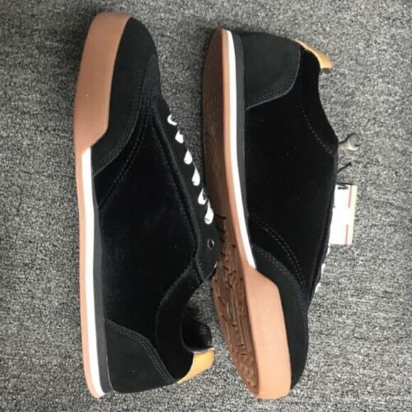 VON DUTCH Women Vanderdutch VELVET BLACK & GOLD SAINTS SNEAKER WOMEN US 9 NEW - Picture 4 of 9